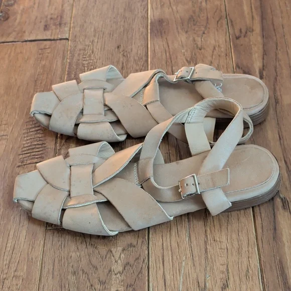 Jeffrey Campbell Reverie Fisherman Beige Woven Leather Slingback Sandals - Picture 3 of 9